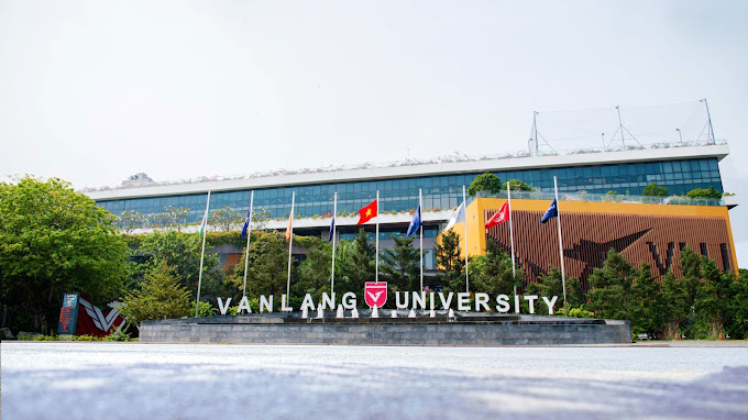 Trường Đại  học Văn Lang 