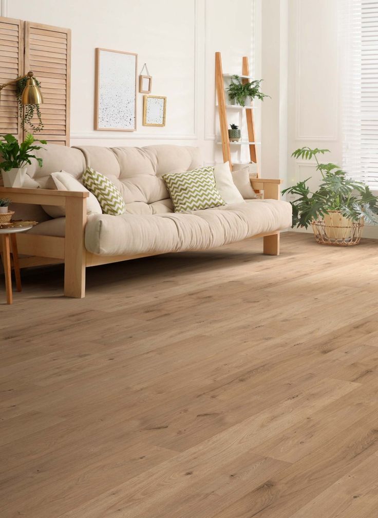 Gỗ Tự Nhiên Hay Gỗ Công Nghiệp – Đâu Là Lựa Chọn Tốt Nhất Trong Thiết Kế Nội Thất?