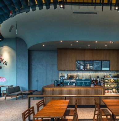 Cửa hàng Starburks Nha Trang Center